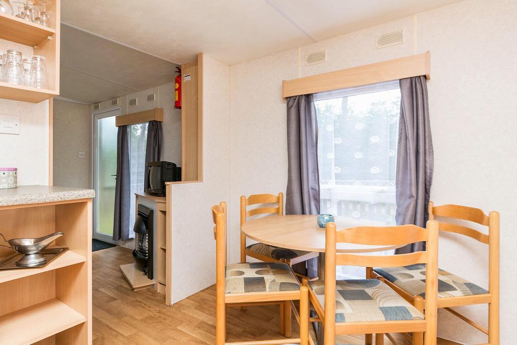 Oostappen Vakantiepark Zilverstrand Mol Room photo